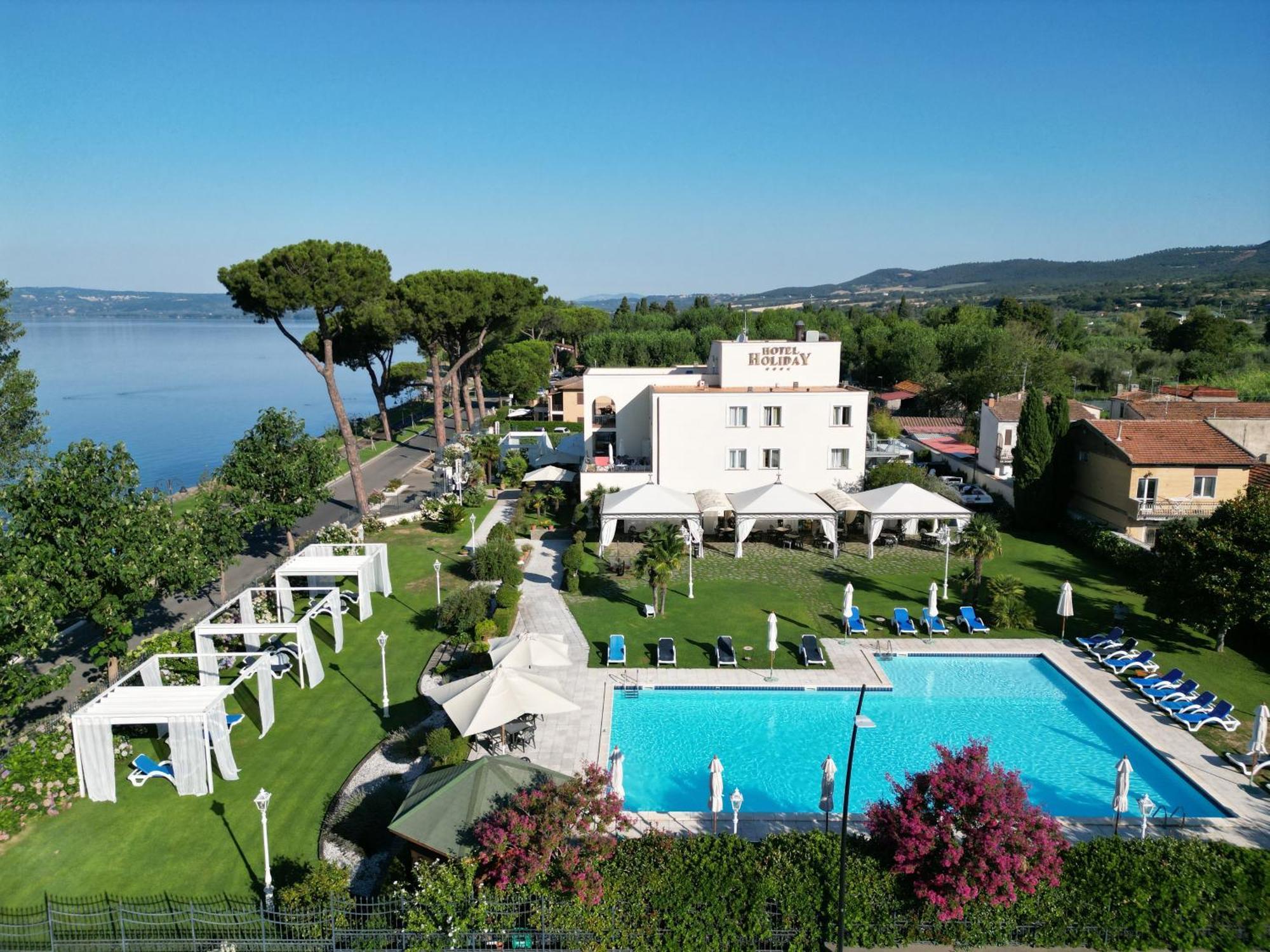 Hotel Holiday Sul Lago Bolsena Exterior foto